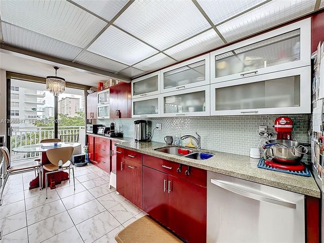 210 174th Street 409, Sunny Isles Beach, FL 33160