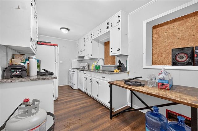 128 Peachtree Circle SE, Marietta, GA 30060