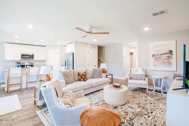 6702 Afton Cove, Ocean Springs, MS 39564
