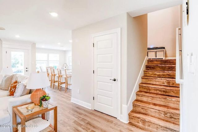 6702 Afton Cove, Ocean Springs, MS 39564