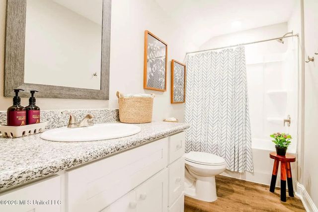 6702 Afton Cove, Ocean Springs, MS 39564