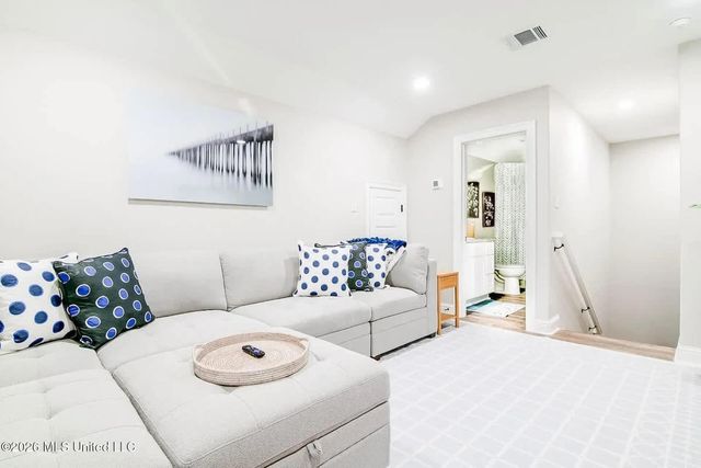 6702 Afton Cove, Ocean Springs, MS 39564