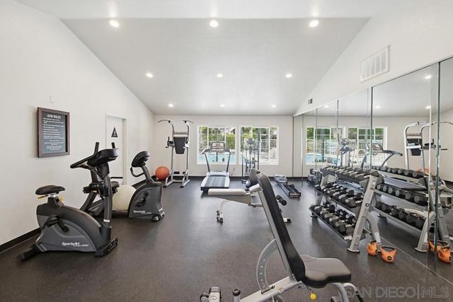 3606 Bernwood Pl 9, San Diego, CA 92130