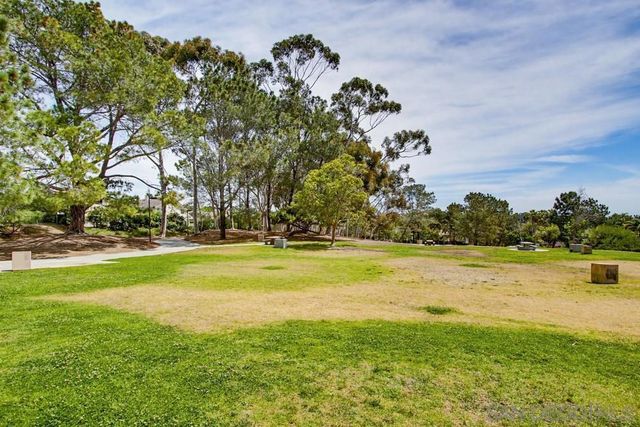 3606 Bernwood Pl 9, San Diego, CA 92130
