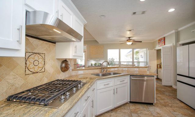 22310 Meadowsweet Drive, Magnolia, TX 77355