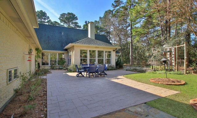 22310 Meadowsweet Drive, Magnolia, TX 77355