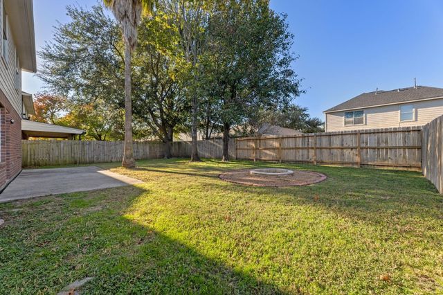1207 N Lady Fern Lane, Houston, TX 77073