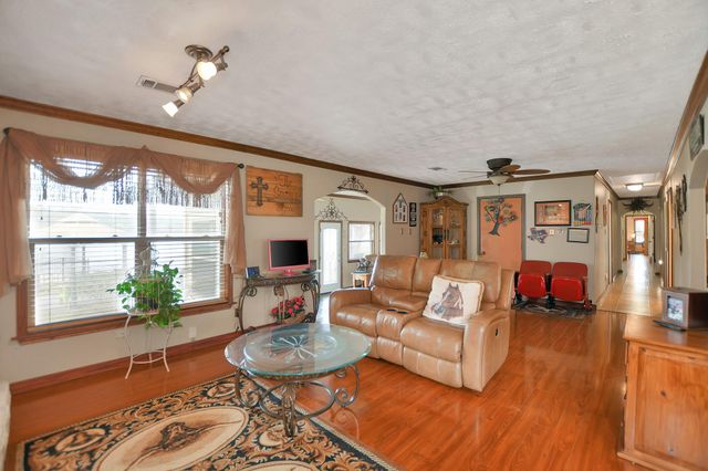 28335 Riley Road, Waller, TX 77484