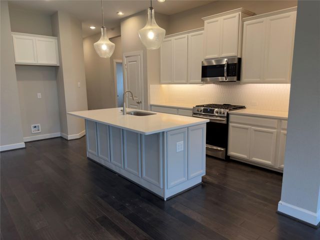 10727 Bridgeport Path Court, Missouri City, TX 77459