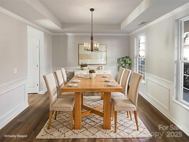 209 Minitree Lane, Charlotte, NC 28214