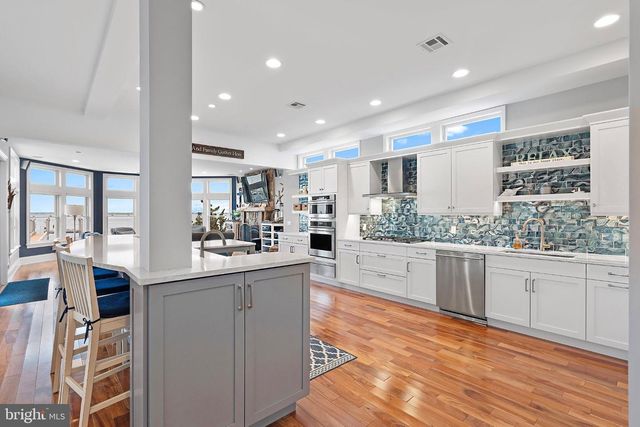 11 W 51ST ST, Long Beach, NJ 08008