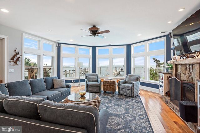 11 W 51ST ST, Long Beach, NJ 08008