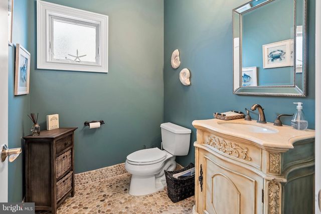 11 W 51ST ST, Long Beach, NJ 08008