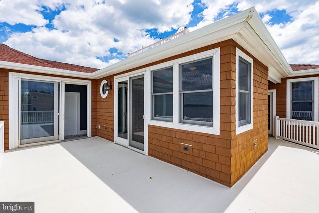 11 W 51ST ST, Long Beach, NJ 08008