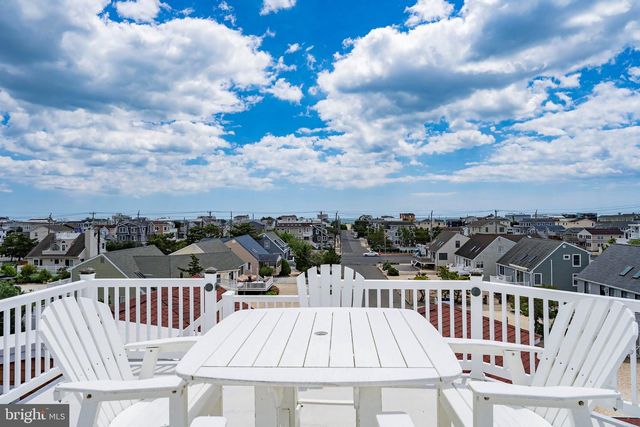 11 W 51ST ST, Long Beach, NJ 08008