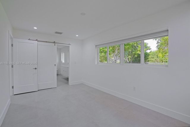 9301 SW 178th St 0, Palmetto Bay, FL 33157