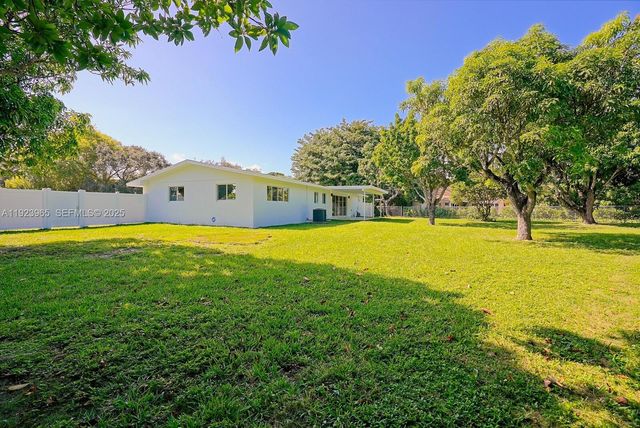 9301 SW 178th St 0, Palmetto Bay, FL 33157