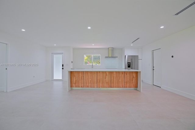 9301 SW 178th St 0, Palmetto Bay, FL 33157