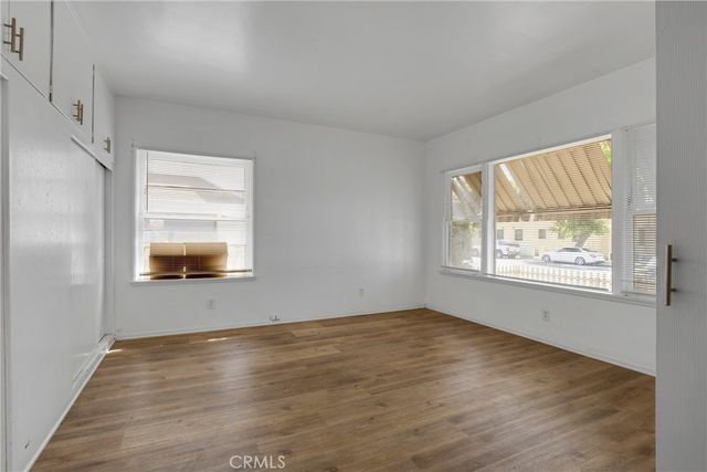531 W 5th Street, Long Beach, CA 90802