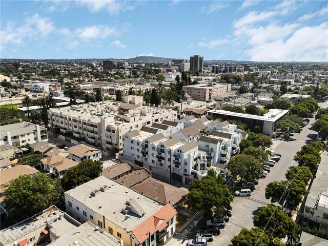 531 W 5th Street, Long Beach, CA 90802