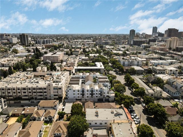 531 W 5th Street, Long Beach, CA 90802