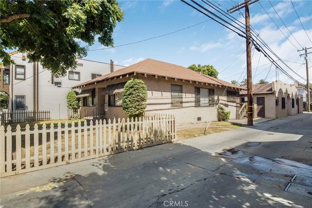 531 W 5th Street, Long Beach, CA 90802