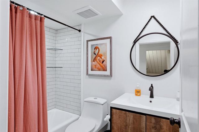 216 PASS KEY ROAD 216, Sarasota, FL 34242