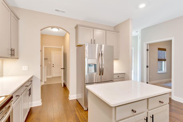 34 Founding Way Unit C, Lookout Mountain, GA 30750