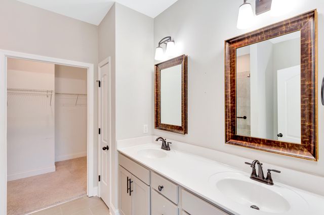 34 Founding Way Unit C, Lookout Mountain, GA 30750