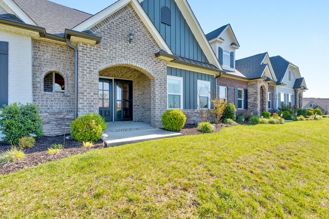 34 Founding Way Unit C, Lookout Mountain, GA 30750
