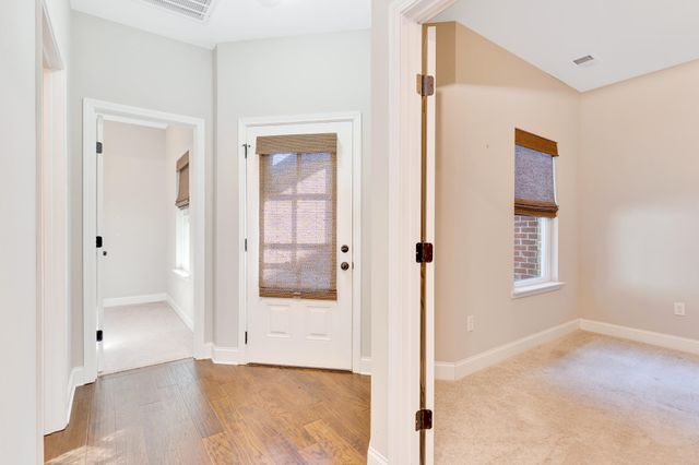 34 Founding Way Unit C, Lookout Mountain, GA 30750