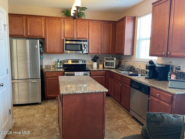 1415 London Street, Elizabeth City, NC 27909