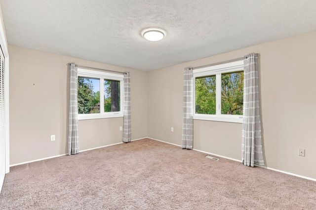 1924 E 23rd Ave, Spokane, WA 99203