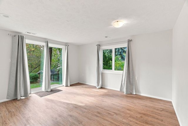1924 E 23rd Ave, Spokane, WA 99203