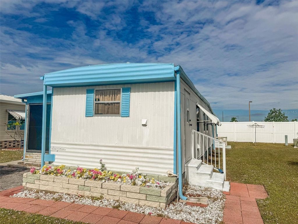 5316 53RD AVENUE E Q123, Bradenton, FL 34203