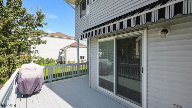 20 Crammer Ln, Hillsborough Twp., NJ 08844