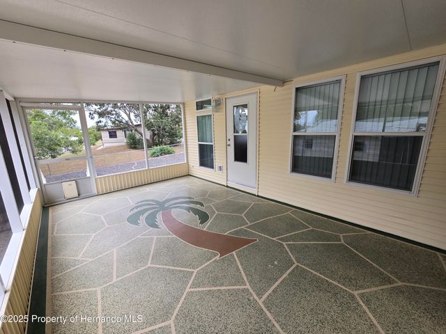 14221 Midmoor Boulevard, Brooksville, FL 34613