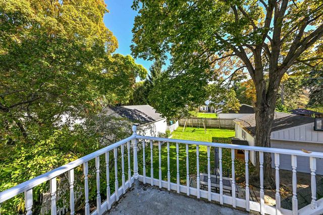 2630 N 89th STREET, Wauwatosa, WI 53226