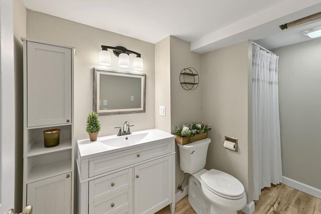 2630 N 89th STREET, Wauwatosa, WI 53226