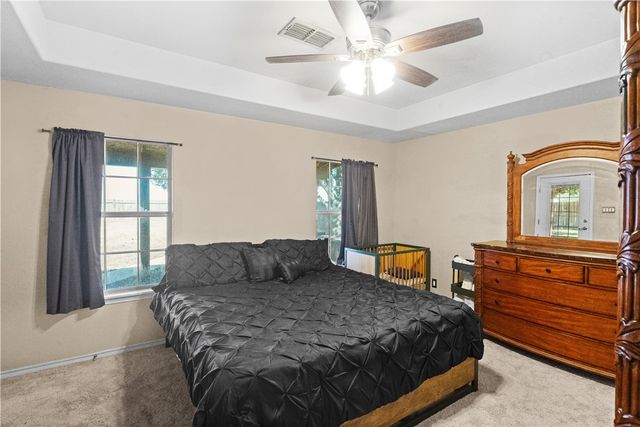 229 Wise Ave, Orange Grove, TX 78372