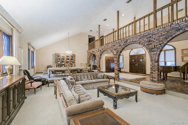 15 Herkimer Street, Staten Island, NY 10301