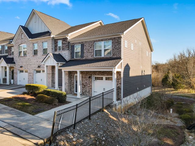2265 Belle Creek Way, Nashville, TN 37221