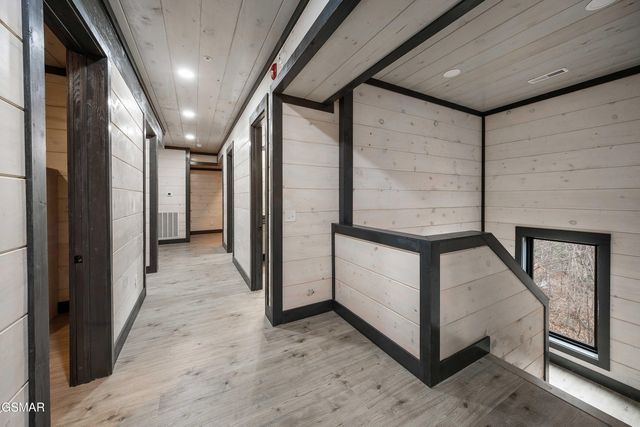 1253 Bavarian Way, Gatlinburg, TN 37738