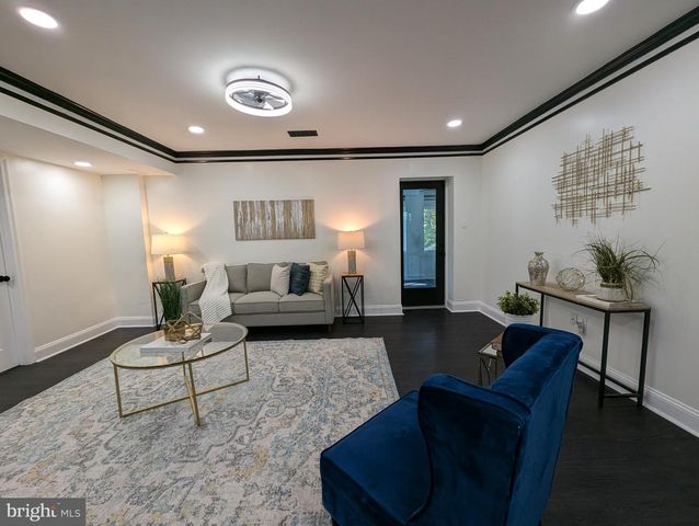 2208 WAKEFIELD ST, Alexandria, VA 22308