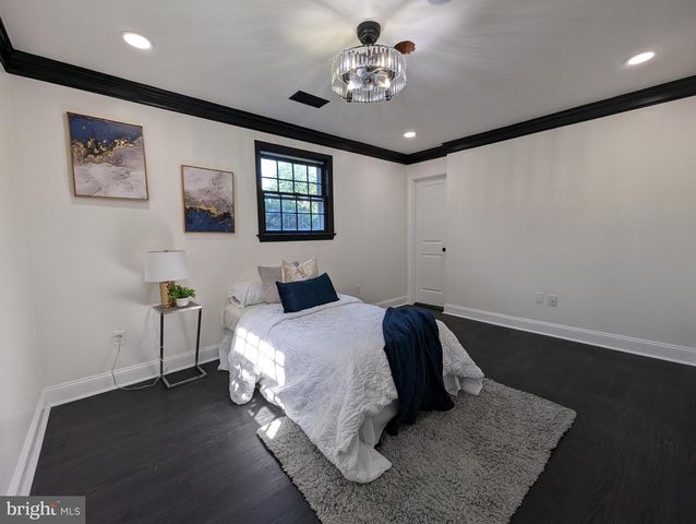 2208 WAKEFIELD ST, Alexandria, VA 22308