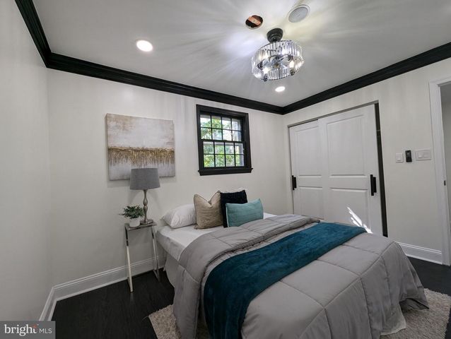 2208 WAKEFIELD ST, Alexandria, VA 22308