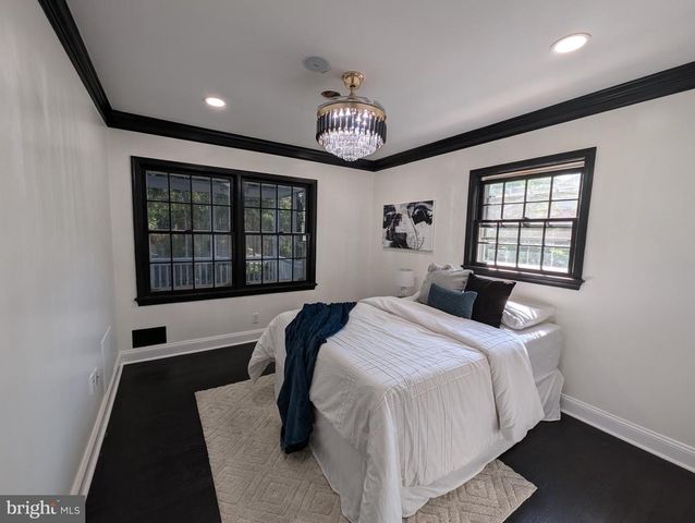 2208 WAKEFIELD ST, Alexandria, VA 22308