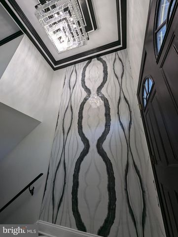 2208 WAKEFIELD ST, Alexandria, VA 22308