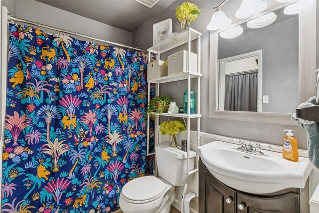 6017 Turner Street, The Colony, TX 75056