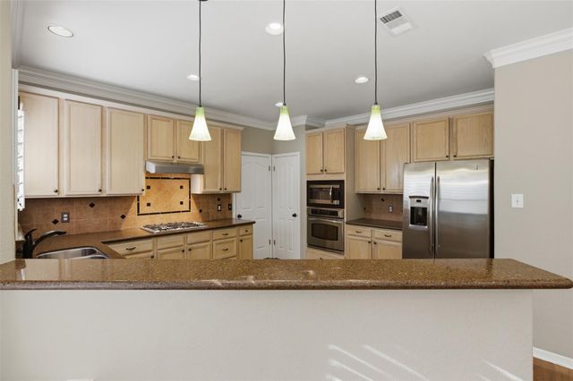 5813 Miramonte DR, Austin, TX 78759